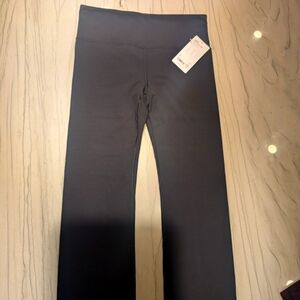 Athleta Elation Straight Leg Pant - Black - Large